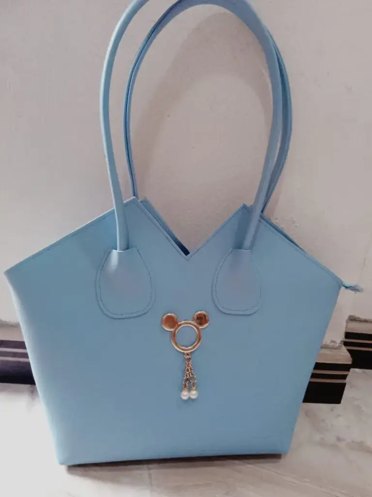 Lip Shape Hand Bag