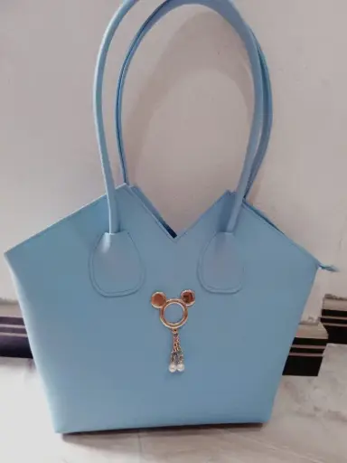 Lip Shape Hand Bag